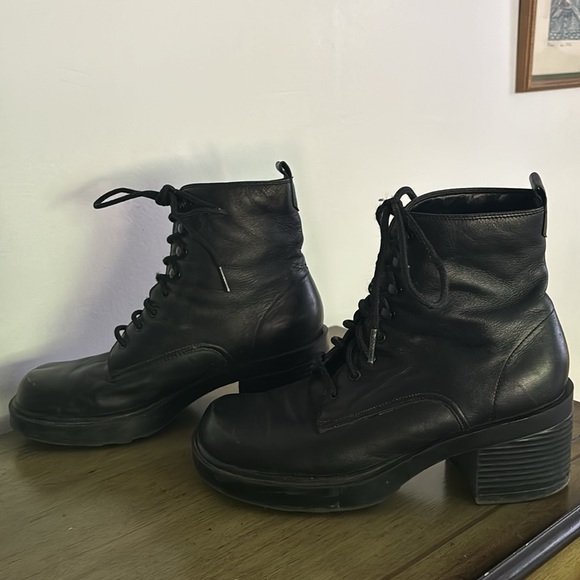 Platform combat boots - Picture 3 of 4